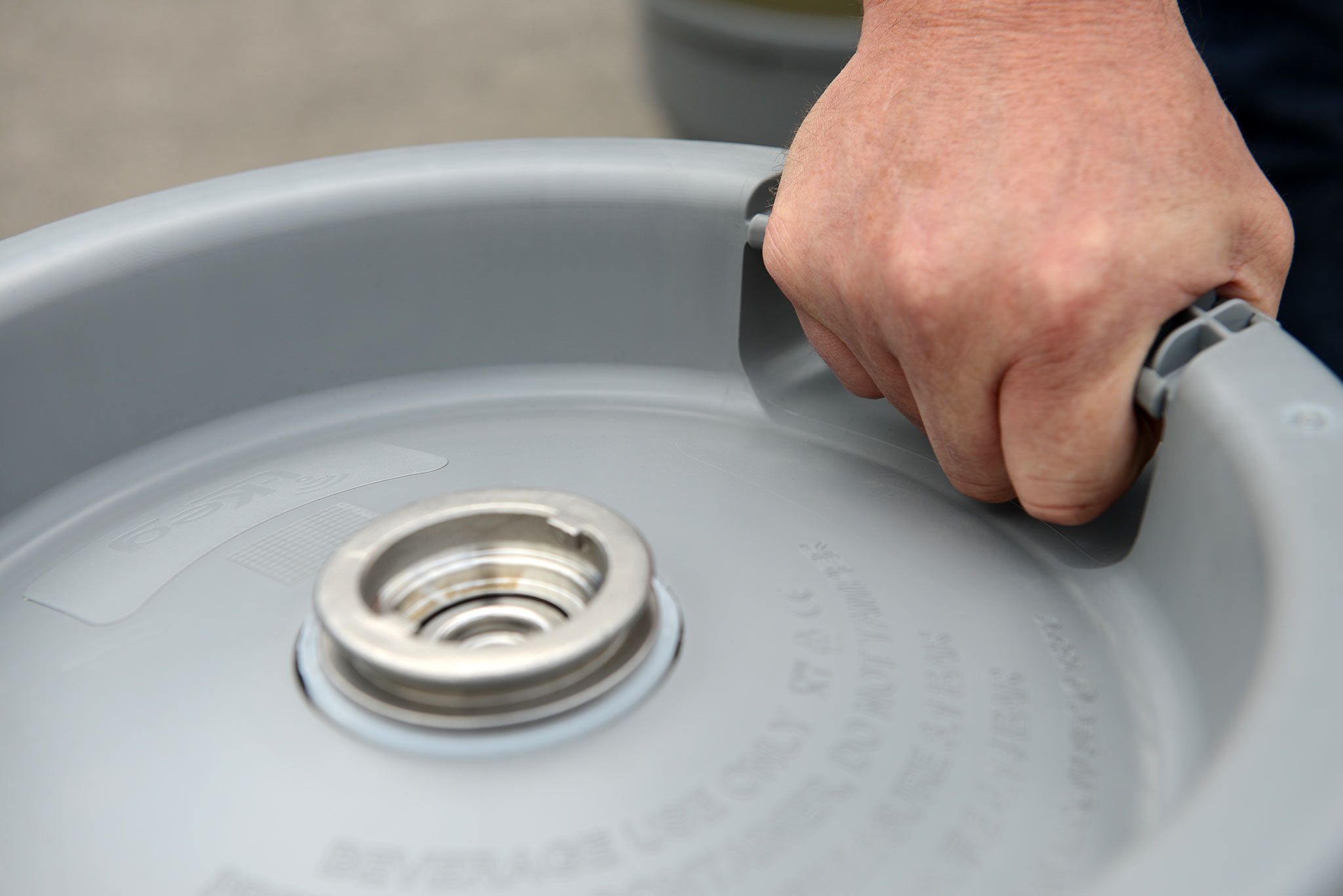 Plastic Keg Handling